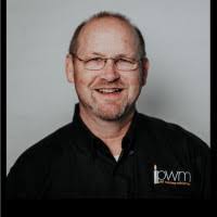 80+ "Roberts" profiles