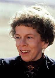 Just ask karen klein, who says hunt's size was hardly the first thing she noticed. 54 Linda Hunt Ideas Linda Ncis Los Angeles Ncis