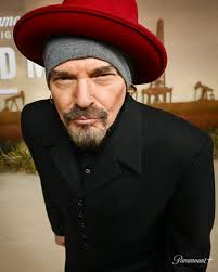 Do people still watch Landman?