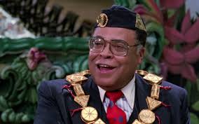 Eddie murphy in una scena del film. Il Principe Cerca Moglie Cast Trailer E Curiosita Della Commedia Cult Con Eddie Murphy Tvzap