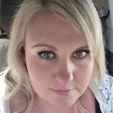 Colleen Trotter's Instagram, Twitter & Facebook