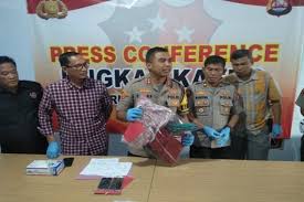 Mungkin kebanyakan pelajar akan mengetahui tentang hal ini. Polres Pandeglang Tangkap Pembuang Bayi Astaga Ternyata Pelakunya Jpnn Com