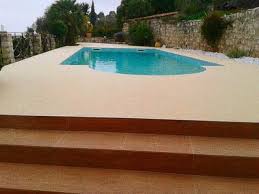 Carrelage pour plage de piscine en béton mat coloris gris clair n°4, dalles en dimension maximale de 50 x 100 cm ou sur mesure, «sermisilk. Moquette De Pierre Piscine Resin Architecte