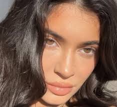 “all that green and yellow that drip from your eyes” : r/KUWTKsnark