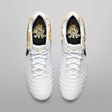 Sergio Ramos New Signature Nike Tiempo Boots Corazon Y Sangre Draw Inspiration From The Defender S Roots A Sergio Ramos Football Boots Gold Football Boots