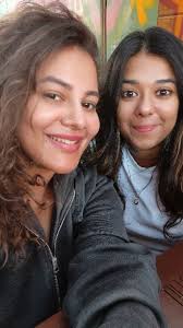 8 more hours (IST 😁) to our moon baby's birthday. Love you my shrukutta!  Keep dancing like this always with pure joy and Gin ;) I have no one but  you for all the hook steps and the non stop banter🤍 ...