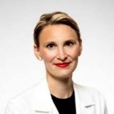 Ann Arens's Instagram, Twitter & Facebook