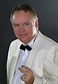 Paula Andress Showband