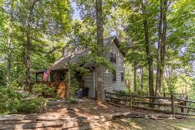 Luxury cabin rentals north carolina mountains. On Highland Time Boone Nc Pet Friendly Place To Stay On Vacation 3 Bedrooms Sleeps 7 128721 Find Rentals