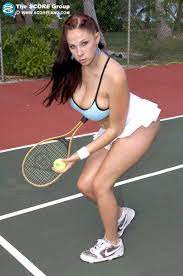 Gianna Michaels – Tennis training - RedBust