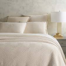Echtschmuck mit smaragd im onlineshop bequem finden und einfach bestellen. Kerala Ivory Matelasse Coverlet Pine Cone Hill