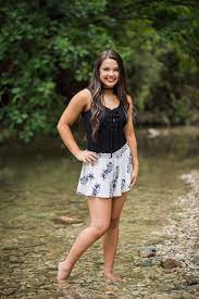 Corrie Barto Photography Senior Girl Pose Senior Pictures Senior Picture Ideas For Girls Senior Portrait Girl Senior Girl Photography Senior Girl Poses