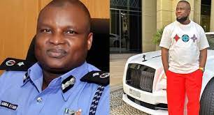 Kyari also allegedly sent abbas bank account details for an account into which abbas could deposit nigerian celebrity super cop, abba kyari, a deputy commissioner of police, has been allegedly. Zizzijil7 Vb7m