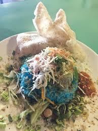 Nasi kerabu is one of the classic dishes of kelantan. Nasi Kerabu Sambal Darat Picture Of Restaurant Beserah House Kuala Lumpur Tripadvisor