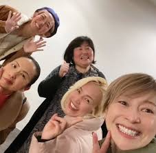 ハワイのサンタさん♡ 振り返って12月8日 サーフィンをしていたり アロハシャツを着ていたり 明るく陽気な雰囲気で こちらまで楽しくなります♪  ✨✨✨🛷✨✨✨🦌✨✨✨🌲