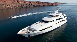 Luxury Crewed Motor Yacht Arianna Delta Marine 50m 6 Cabins Nantucket Nassau British Virgin Islands Http Www Boa Super Yachts Luxury Yachts Yacht