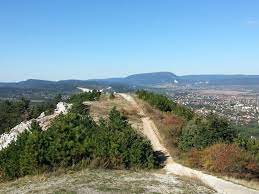 Válogatott, minőségi bontott téglák, sárga, piros és vegyes színben. Nagy Szenas Zsiros Hegy Kirandulastippek