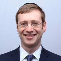 Eli Krause's Instagram, Twitter & Facebook