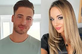 James Deck's Instagram, Twitter & Facebook