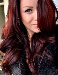 Esmerlere Kizil Sac Yakisir Mi Tesettur Giyim Burgundy Hair Hair Color Auburn Hair Color Burgundy
