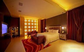 Aishwarya Rai Lives In This Luxury Rs 100 Crores Home Have An Inside The complete bachchan family looks adorable while vacationing together. aishwarya rai lives in this luxury rs