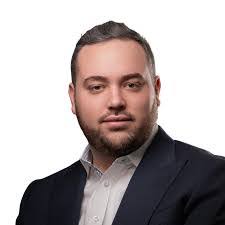 Allan Glasser's Instagram, Twitter & Facebook