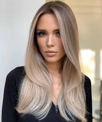 Colorful pixie for fine hair an edgy pixie that combines both long and short hair is the epitome of edge. 32 Volumizing Haircuts For Thin Long Hair Before After Makeovers
