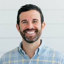 Natalie Deann Thompson, Broker/Owner