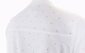 Order a shirt of pride here in the official england football kit collection. Best Price Limited Edition England Shirt