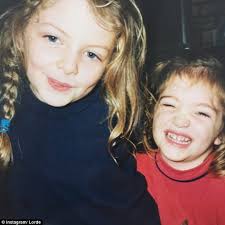 Lorde posts flashback photo for sister Jerry's 21st birthday