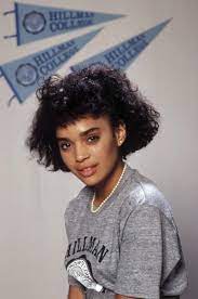 Sondra announces she is pregnant. The Cosby Show What Happened To Denise Huxtable