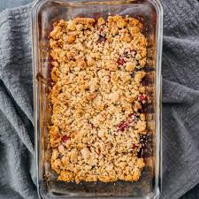 Keto Apple Crisp With Blackberries Savory Tooth Apple And Berry Crumble Keto Apple Recipes Apple Crumble Recipe