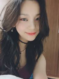 The ketogenic diet involves a low carbohydrate intake, moderate protein intake and high fat intake. Pin Oleh Jenniesoyeon Di ê¹€ì˜ˆì› Umji Gambar Kecantikan Motivasi Diet