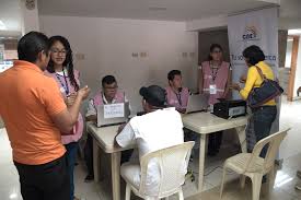 Así lo informó el consejo nacional electoral (cne) la el órgano electoral definió que se habilitará esta modalidad hasta el 14 de junio del 2020. Cambio De Domicilio Electoral Sera Hasta El 12 De Octubre En Ecuador Politica Noticias El Universo