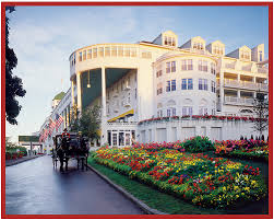 Pin By Jennifer Youngberg On Vacation Spots I Ve Been Or Would Like To Go Grand Hotel Mackinac Island Mackinac Island Michigan Mackinac Island