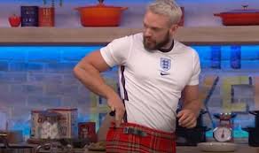 Maybe you would like to learn more about one of these? Dan Walker Has Head In Hands Over Steph Mcgovern Blunder Don T Get This On Bbc Breakfast Tv Radio Showbiz Tv Express Co Uk