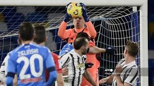 Juventus are favourites to win this given their better form, but the absence of arthur could badly affect their ball retention and progression. Orvbxvisgm4ylm