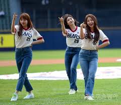 Discover more posts about 유정. í¬í†  ë¸Œë ˆì´ë¸Œê±¸ìŠ¤ ìœ ì • ìƒí¼í•œ ë¯¸ì†Œ ìŠ¤í¬ì¸ ë™ì•„