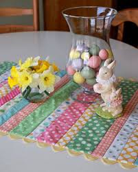 Easter Table Runner Easter Table Runners Table Runner And Placemats Table Runner Tutorial