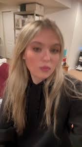 Lacey Teague's Instagram, Twitter & Facebook