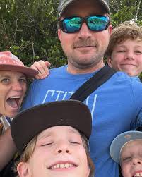 Adventuring together. I've given talks about how fun and kindness are what  can bind a family together. I re-read @maandpamodern book