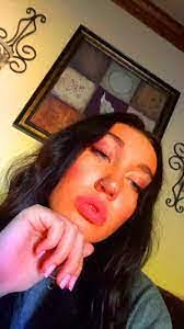 Kayla Melo's Instagram, Twitter & Facebook