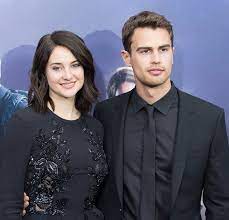 Vor kurzem zeigte sich die schauspielerin zum ersten mal zusammen mit ihrem liebsten ben shailene woodleys (26) freund ben volavola (27) stehen nun aufregende zeiten im rampenlicht bevor. Shailene Woodley Revidiert Aussage Uber Divergent Ascendant Promicabana