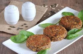 Le polpette light di lenticchie sono pronte. La Ricetta Dei Burger Vegetariani Di Lenticchie E Funghi