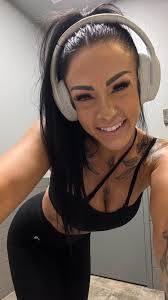 𝘙𝘦𝘮𝘪𝘯𝘥𝘦𝘳 𝘵𝘩𝘢𝘵 𝘤𝘰𝘯𝘴𝘪𝘴𝘵𝘦𝘯𝘤𝘺 𝘣𝘦𝘢𝘵𝘴  𝘮𝘰𝘵𝘪𝘷𝘢𝘵𝘪𝘰𝘯 💪🏼