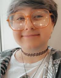 Linda Relyea's Instagram, Twitter & Facebook