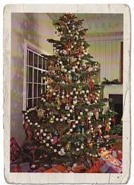 Kevin from trees n trends will show you how to decorate a beautiful christmas garland. How To Make A Snowball Christmas Tree Garland In My Own Style