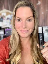 Makeup looks its best when your skin feels its best. That's why every  Fashion Fair face starts with Fabulous Serum—a hydrating, antioxidant-rich  prep step designed to smooth, plump, and prime🤍 Formulated with