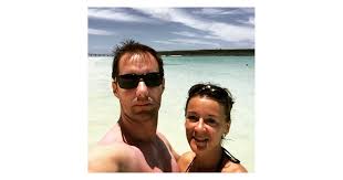 Une femme brillante et très occupée donc. Thomas Pesquet Avec Son Amoureuse Anne Le Retour Sur Terre De L Astronaute Purepeople