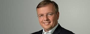 Anleihe-Millionen für weltweit ersten Pferde-Erlebnispark in München"